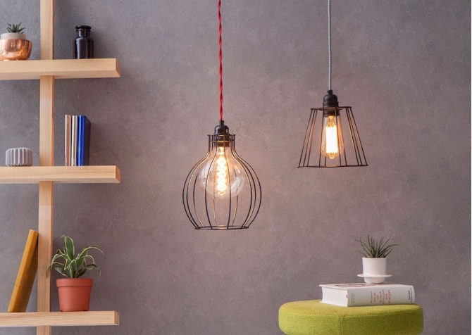 Lampa z klatką W5 -
