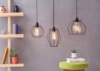 Lampa z klatką W1 - Czarna