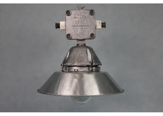 Lampa restaurowana 02 Poler