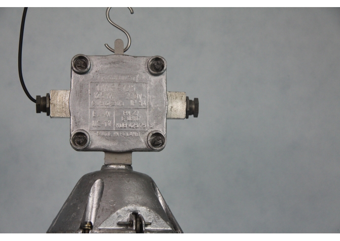 Lampa restaurowana 02 Poler